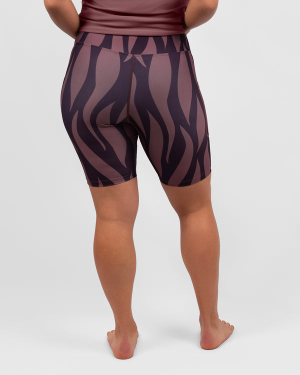 Model 5'4" | Size S