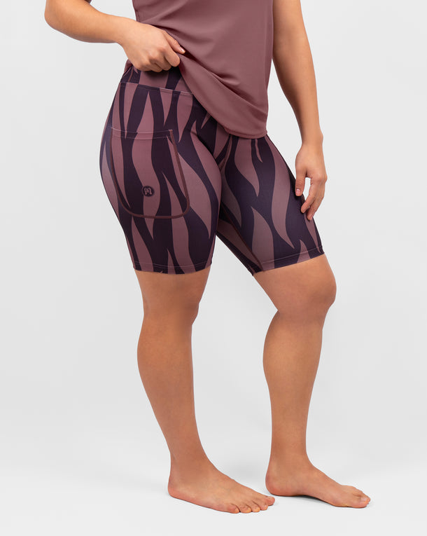 Model 5'4" | Size S