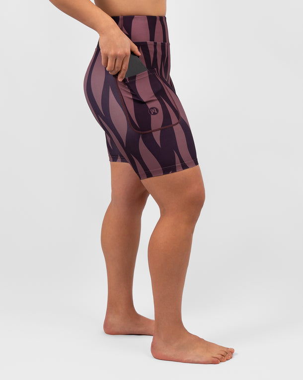 Model 5'4" | Size S