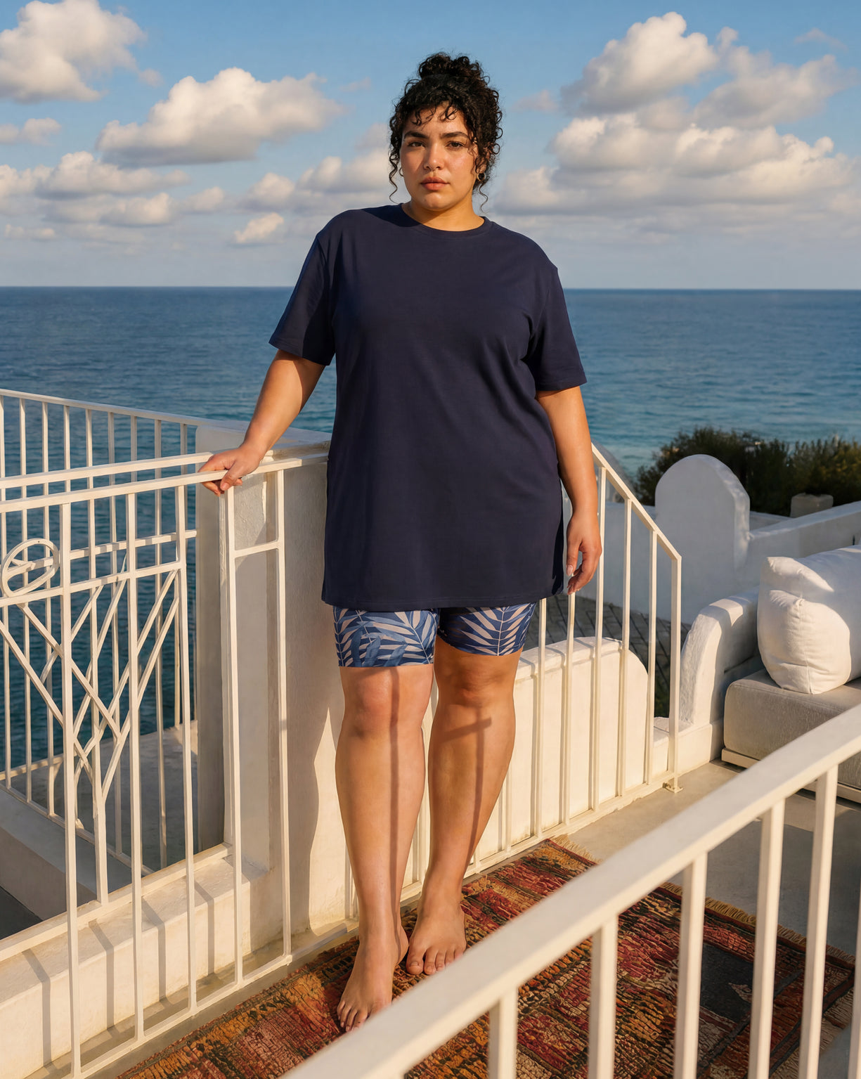 Model 5'5" | Size M
