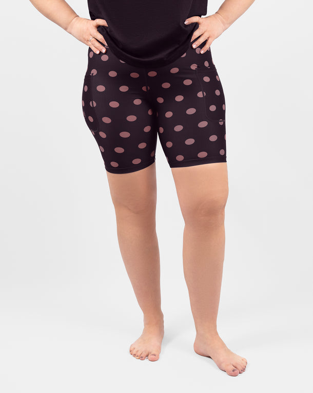 Model 5'9" | Size M