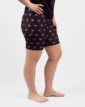 Model 5'9" | Size M