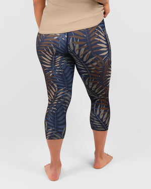 Model 5'4" | Size S