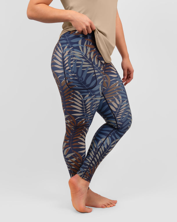 Model 5'4" | Size S