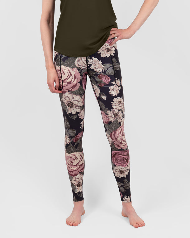 Model 5'9" | Size XS