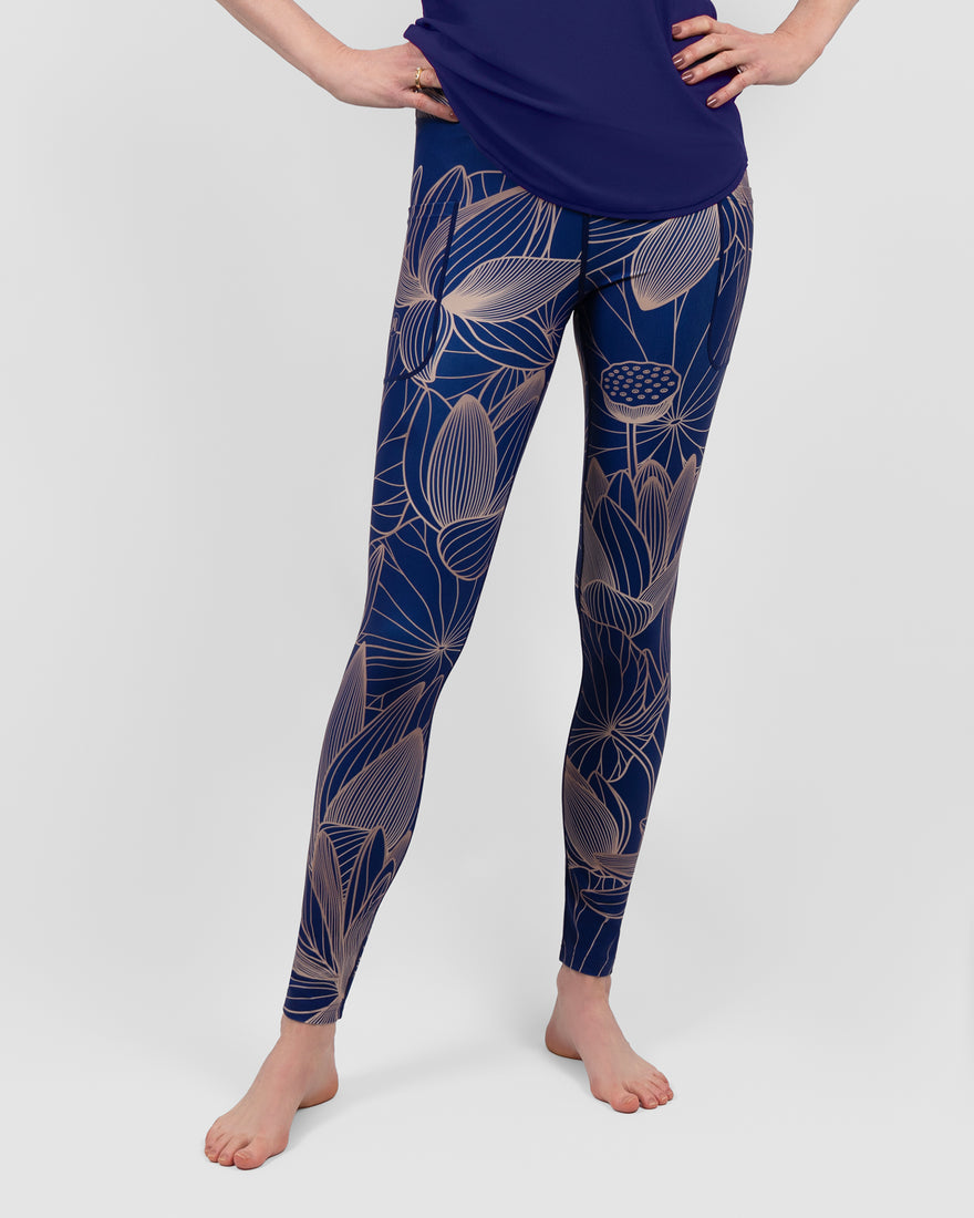 Model 5'9" | Size XS