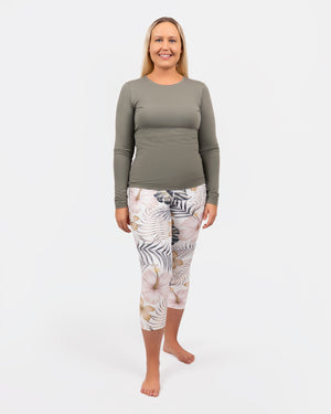 Model 5'5" | Size M