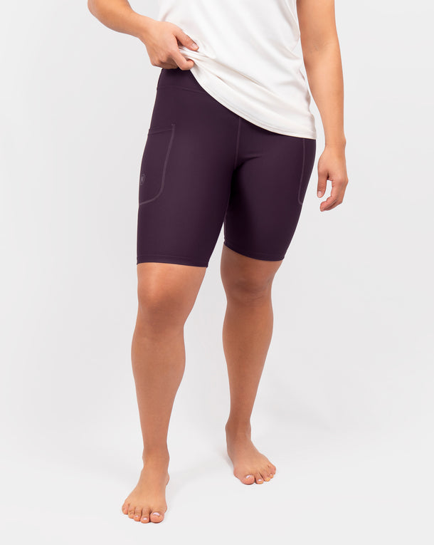 Model 5'4" | Size S 