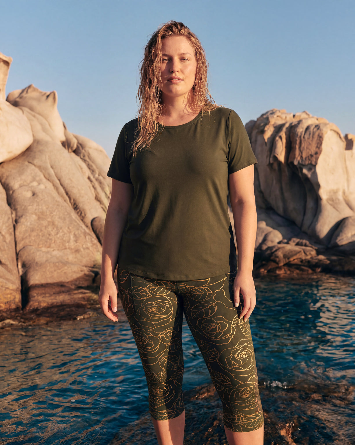 Model 5'5" | Size L