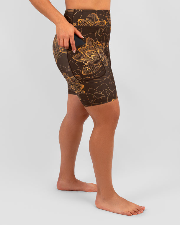 Model 5'4" | Size S