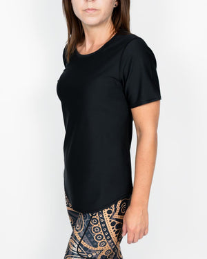 Vigga Fitted Black T-Shirt