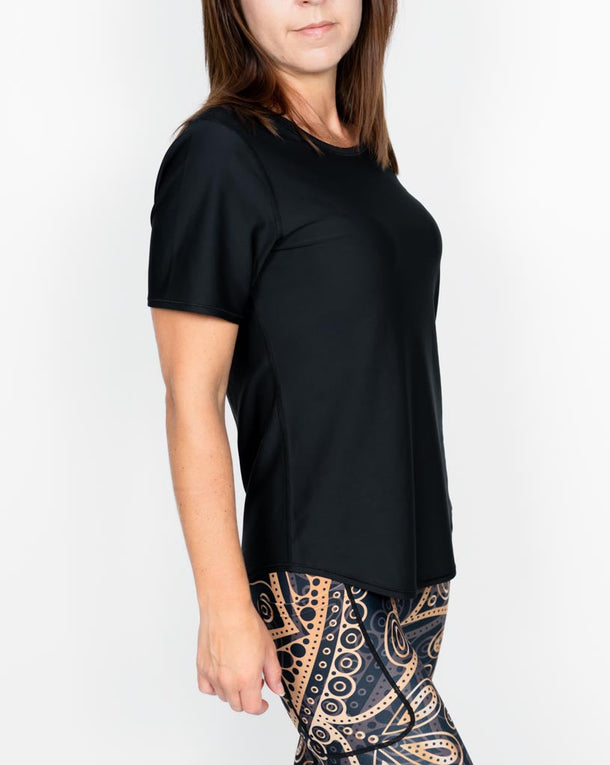 Vigga Fitted Black T-Shirt