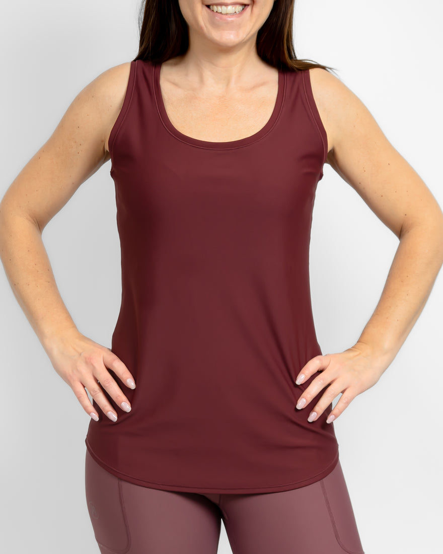 Vigga Fitted Deep Bordeaux Top