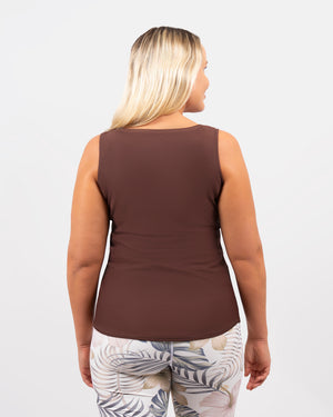 Model 5'5" | Size M