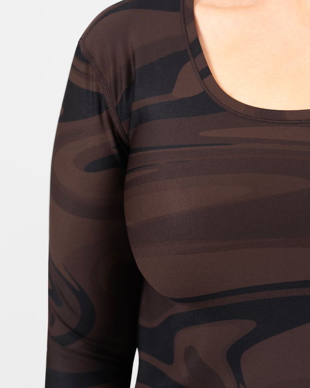 Model 5'9" | Size M