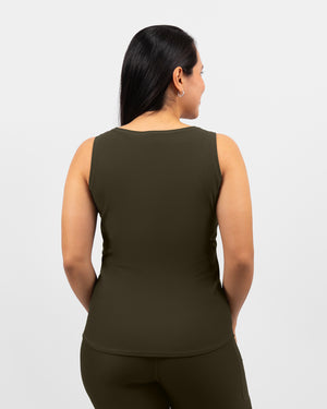 Model 5'4" | Size S