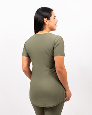 Model 5'4" | Size S