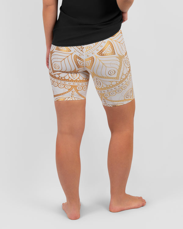 Model 5'3" | Size S
