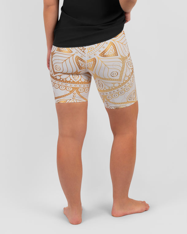 Model 5'3" | Size S