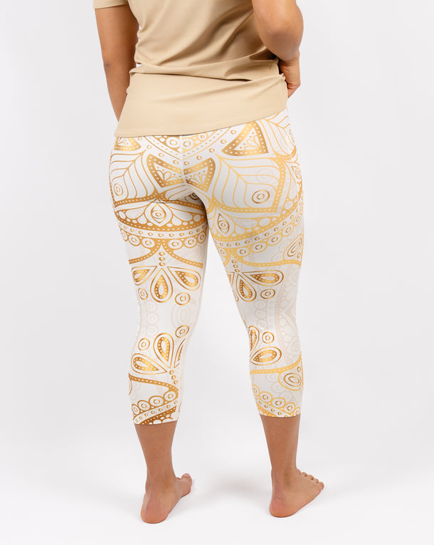 Signature White Mandala Capri