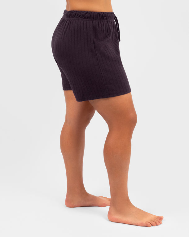Model 5'4" | Size S